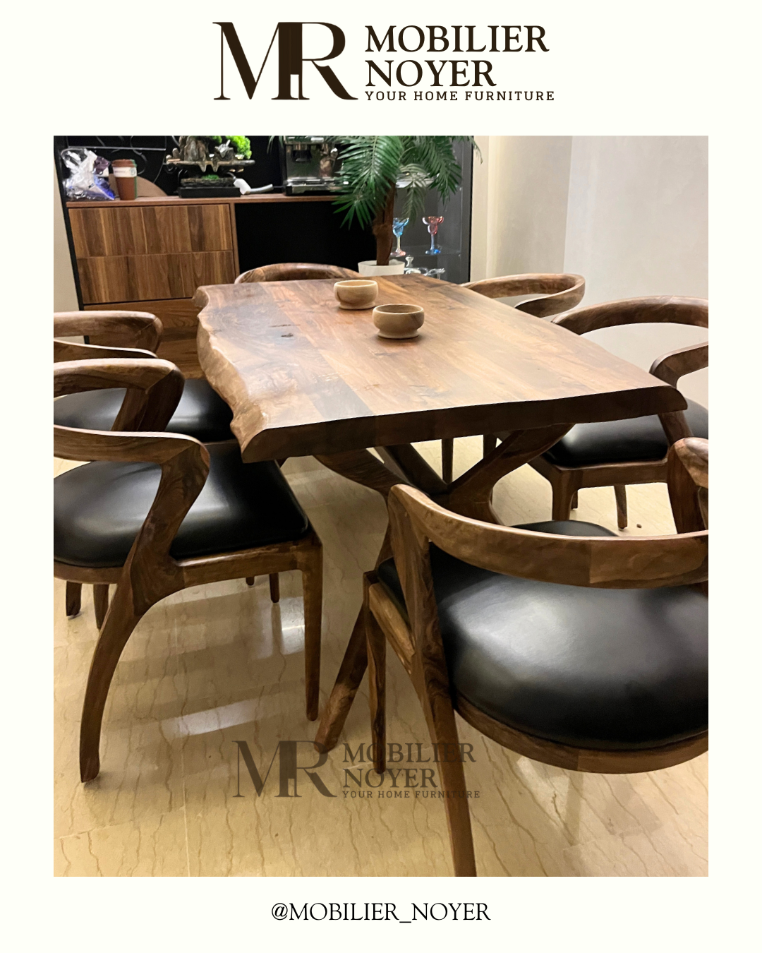 Ensemble Table à Manger Noyer Bords Naturels & Chaises Cuir Noir