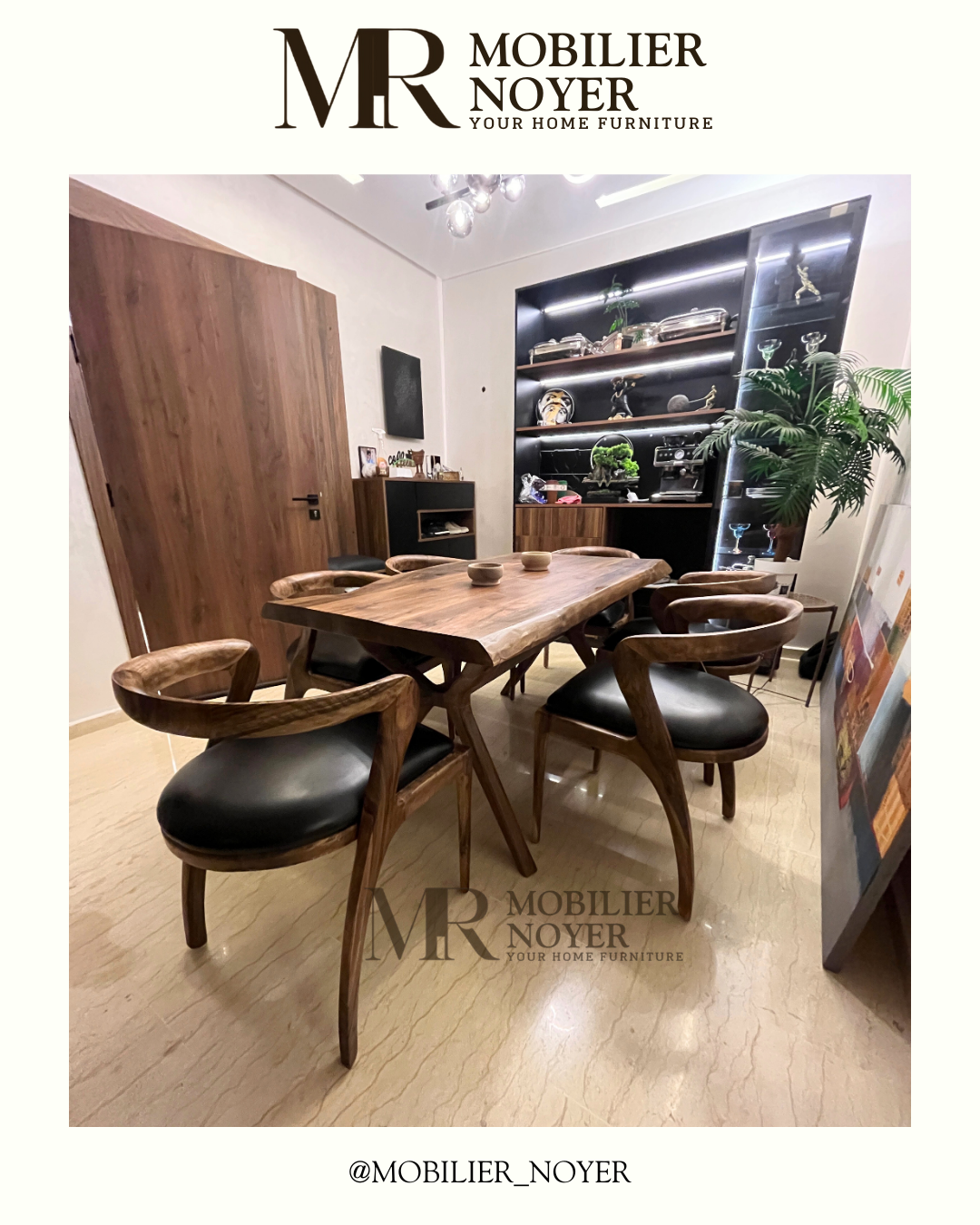Ensemble Table à Manger Noyer Bords Naturels & Chaises Cuir Noir
