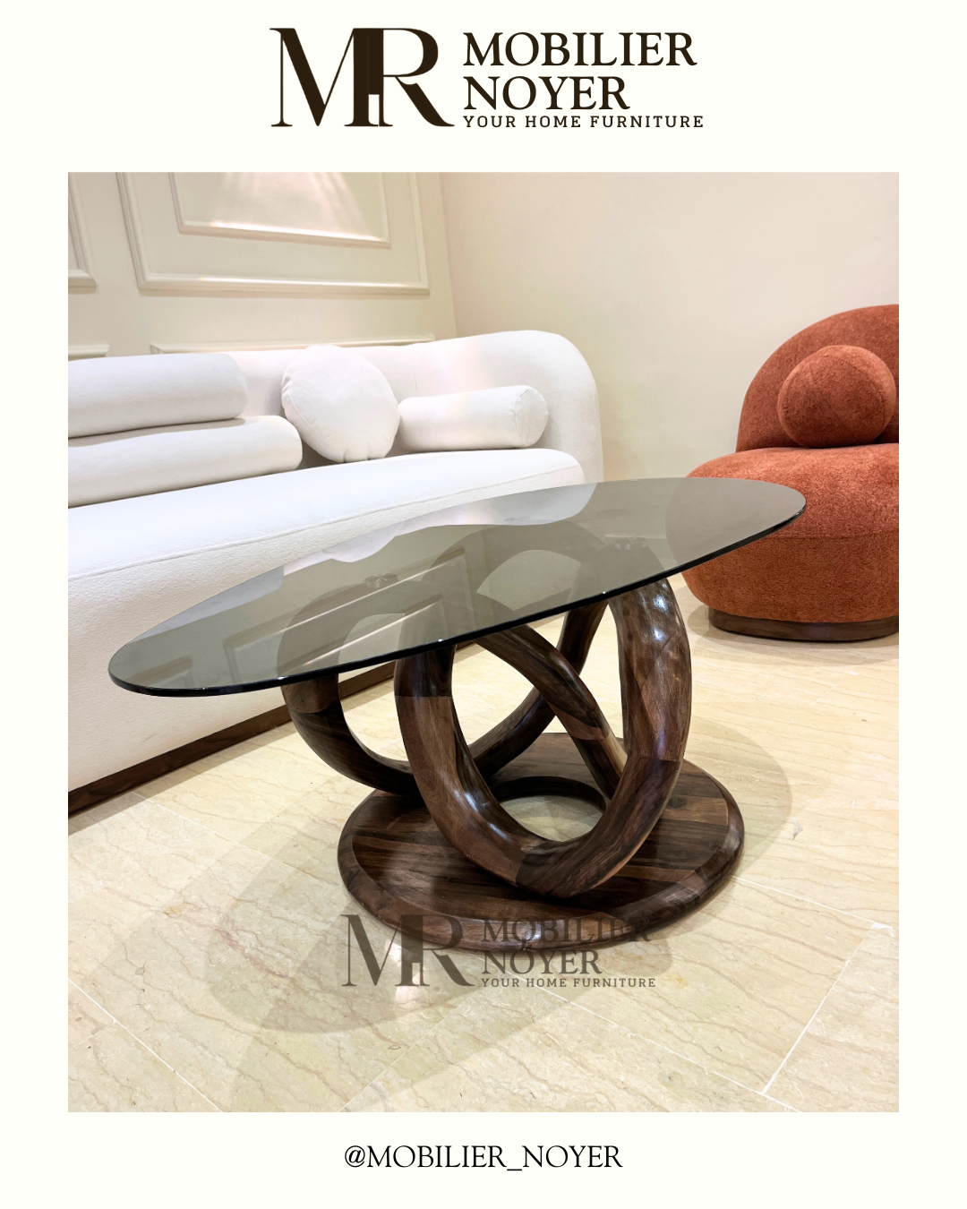 Table Basse Sculpturale en Noyer & Verre Fumé