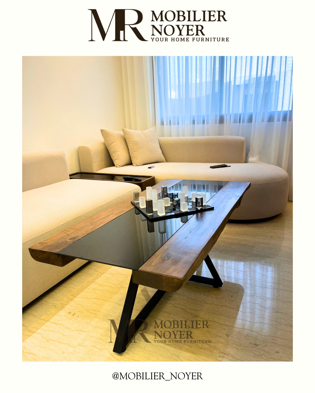 Table Basse en Noyer Massif